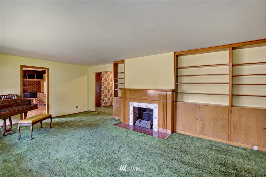 4103 Ridge Road West University Place, WA 98466 - Photo 8 of 25 Gallery Image 8