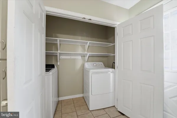 $439,900 | 305 Roesch Avenue, Oreland, PA 19075