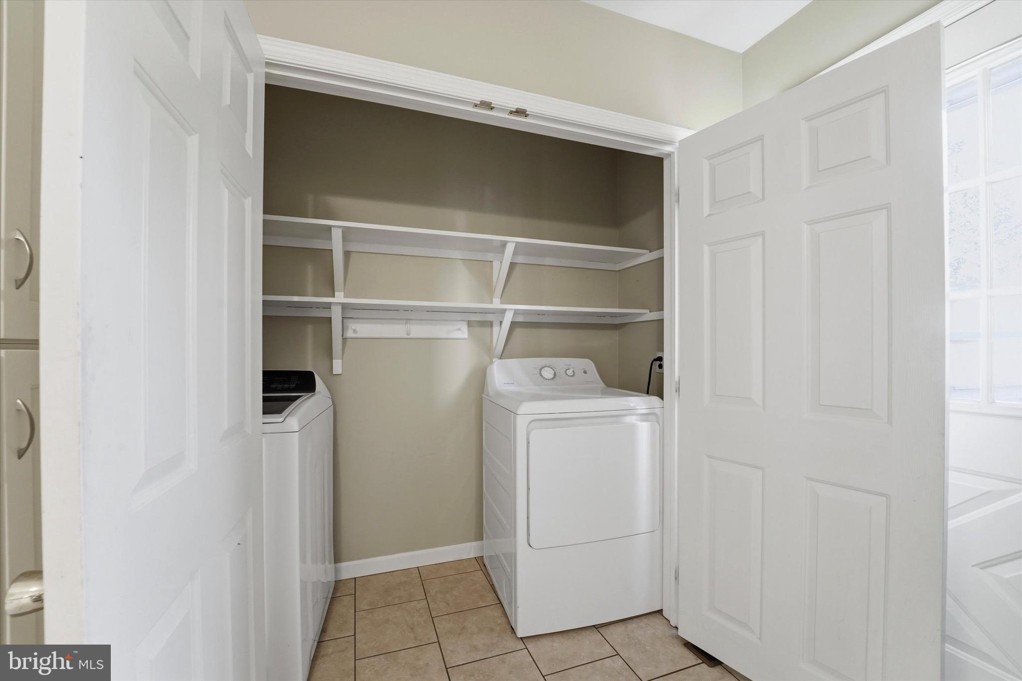 305 Roesch Avenue Oreland, PA 19075 - Photo 15 of 34