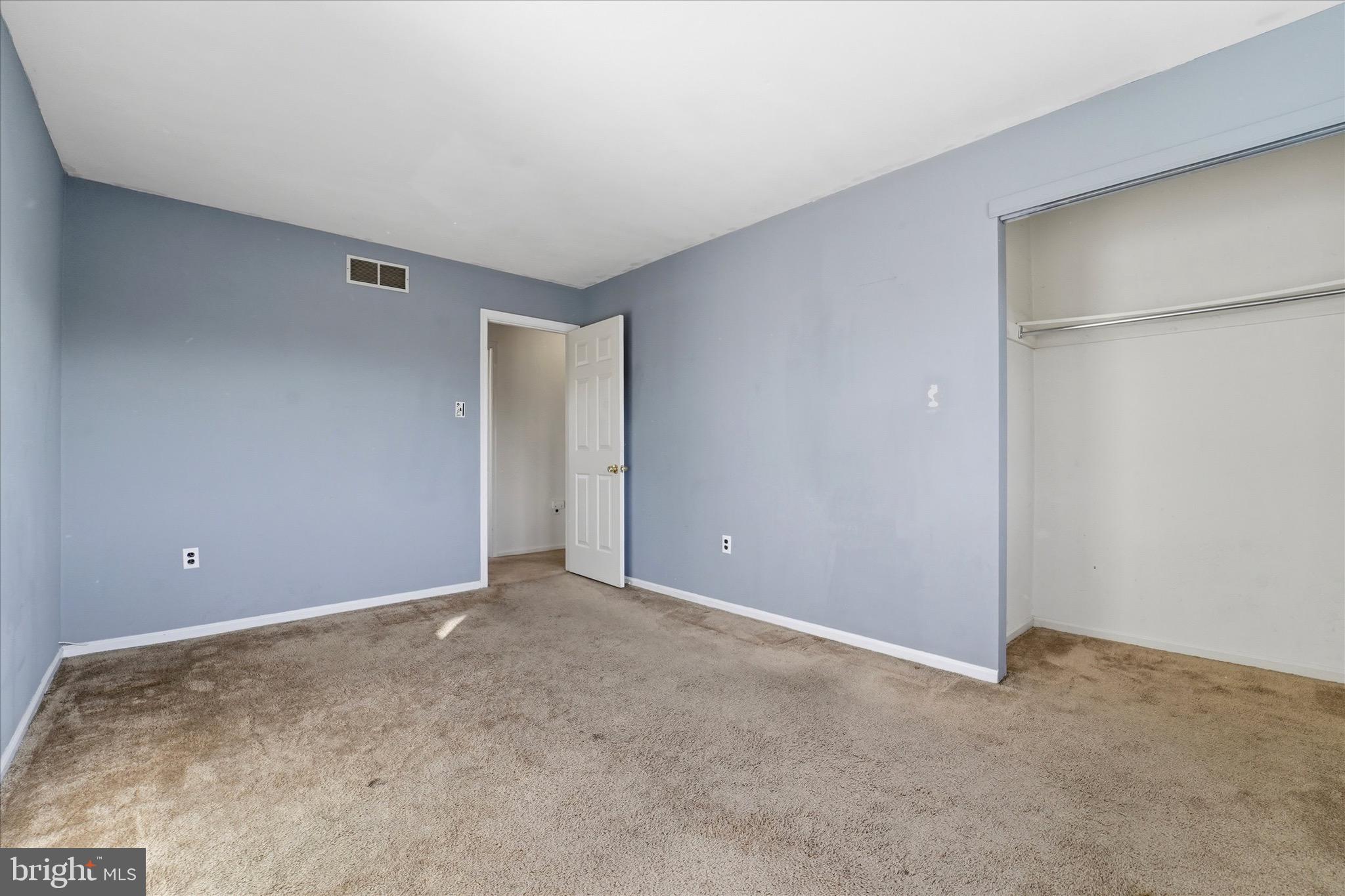 305 Roesch Avenue Oreland, PA 19075 - Photo 17 of 34