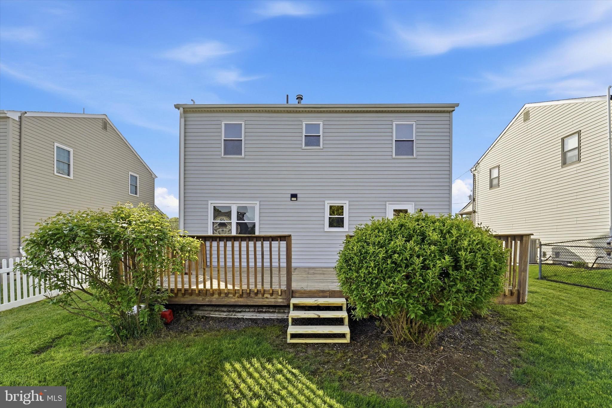 305 Roesch Avenue Oreland, PA 19075 - Photo 27 of 34