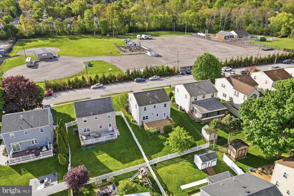 $439,900 | 305 Roesch Avenue, Oreland, PA 19075
