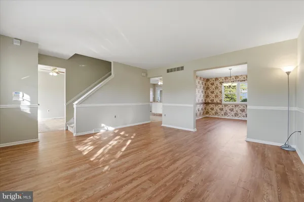 $439,900 | 305 Roesch Avenue, Oreland, PA 19075