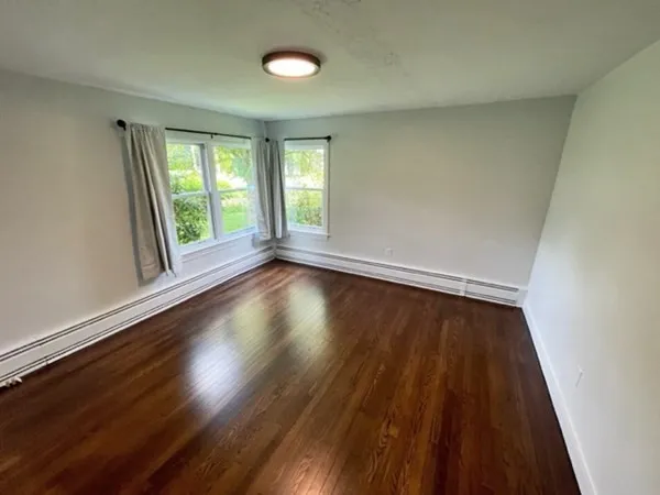 $489,000 | 109 Bay Road, Hadley, MA 01035