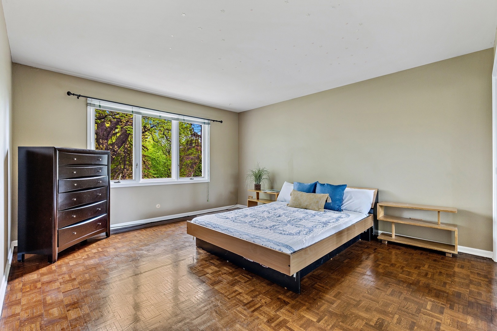 1012 Timber Lane Wilmette, IL 60091 - Photo 15 of 27