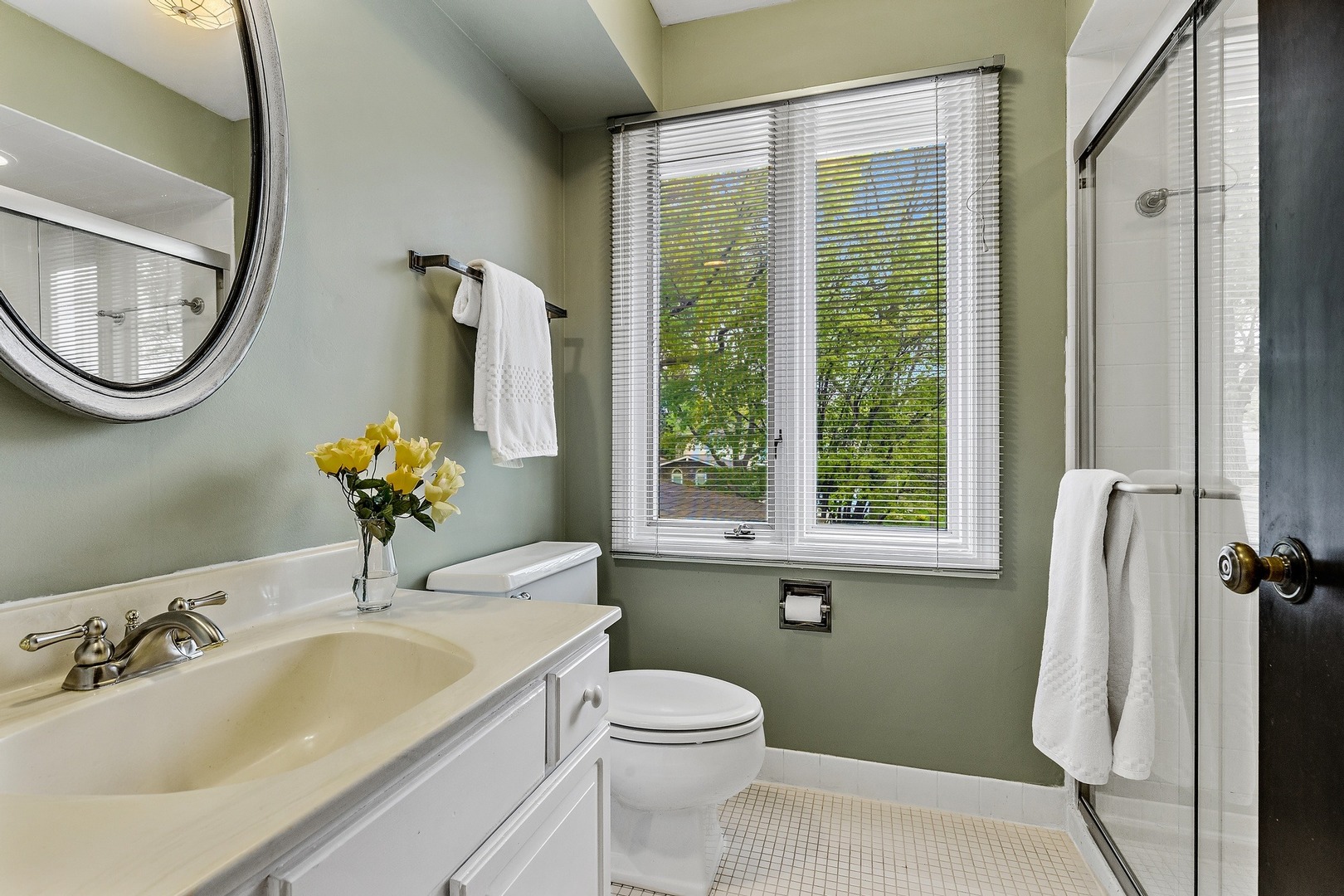 1012 Timber Lane Wilmette, IL 60091 - Photo 16 of 27