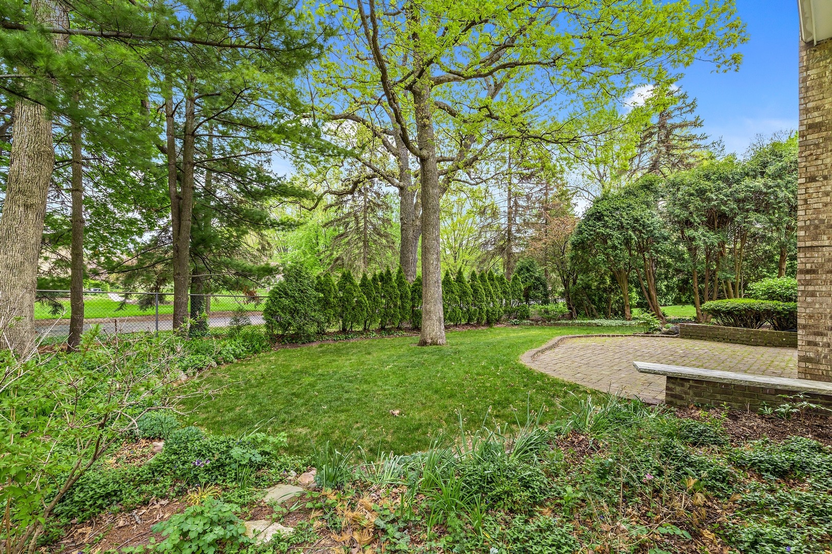 1012 Timber Lane Wilmette, IL 60091 - Photo 20 of 27