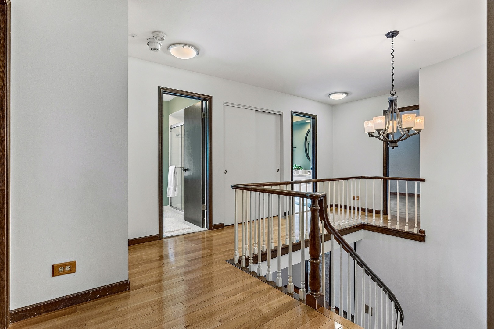 1012 Timber Lane Wilmette, IL 60091 - Photo 9 of 27