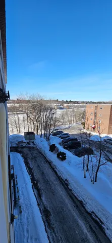 $314,900 | 96 River Road, Unit 303, Manchester, NH 03104