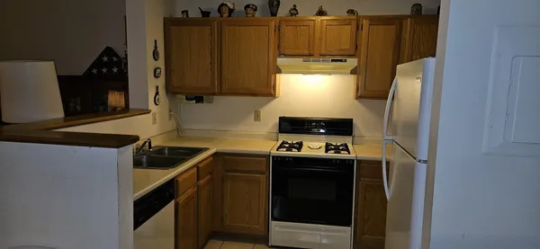 $314,900 | 96 River Road, Unit 303, Manchester, NH 03104