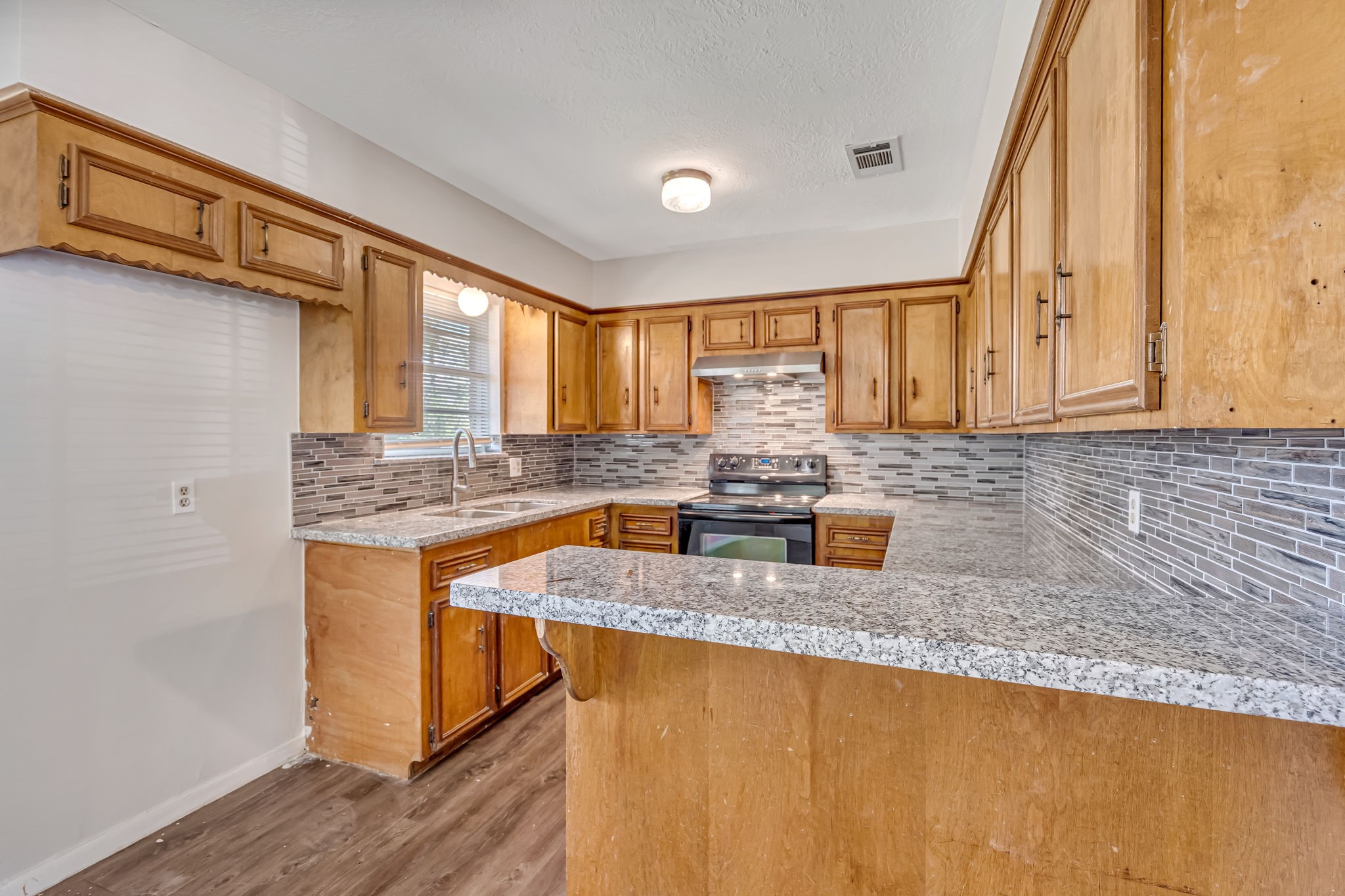 3699 Piney Point Road Conroe, TX 77301 - Photo 12 of 29