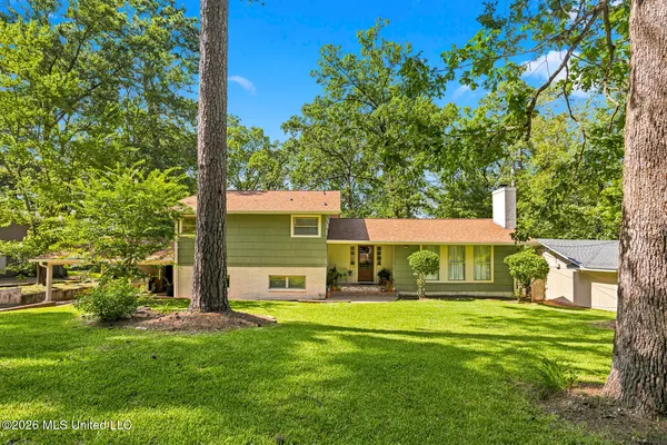 $295,000 | 1806 Hillview Drive, Jackson, MS 39211