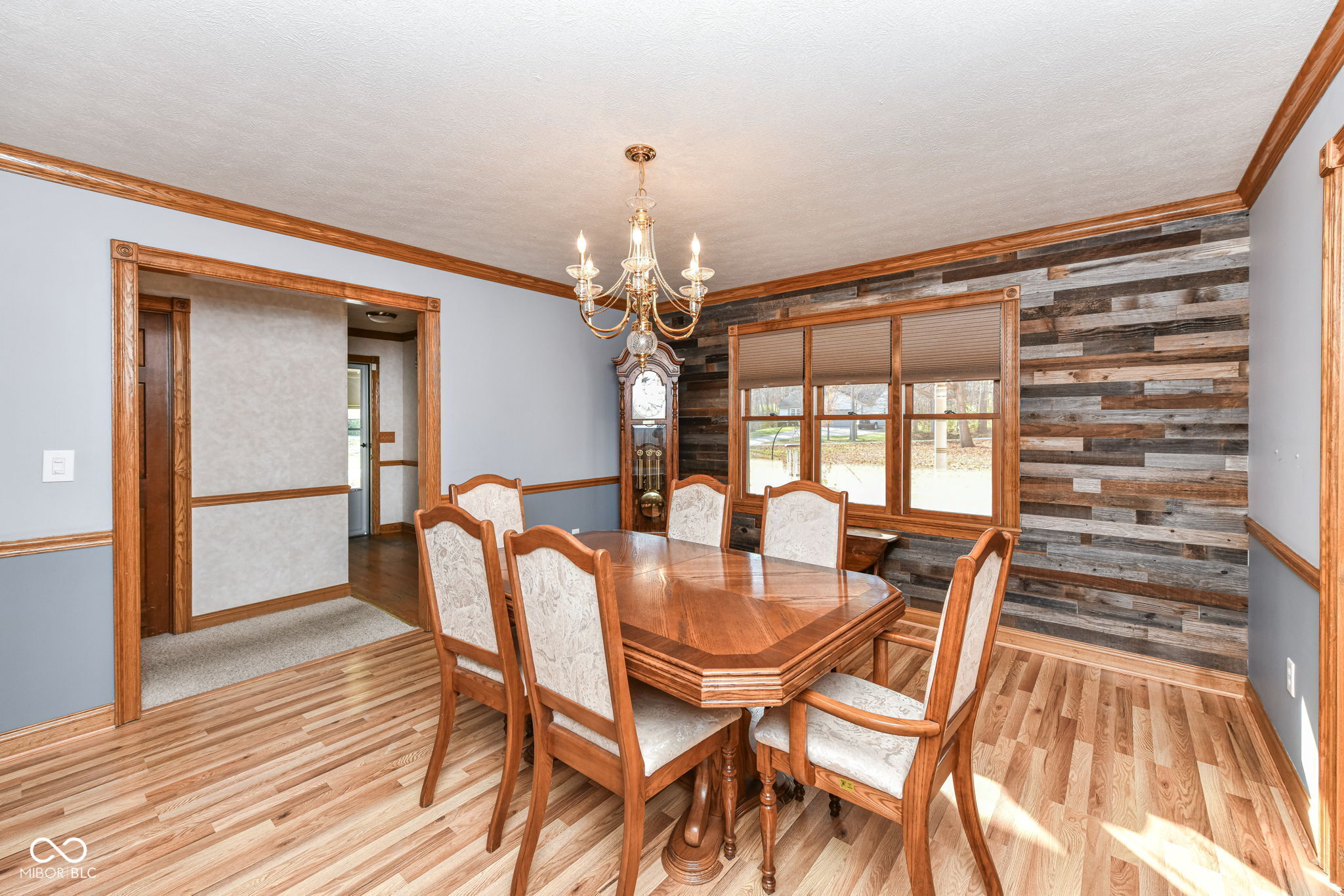 295 Muessing Road Indianapolis, IN 46229 - Photo 3 of 51 Gallery Image 3