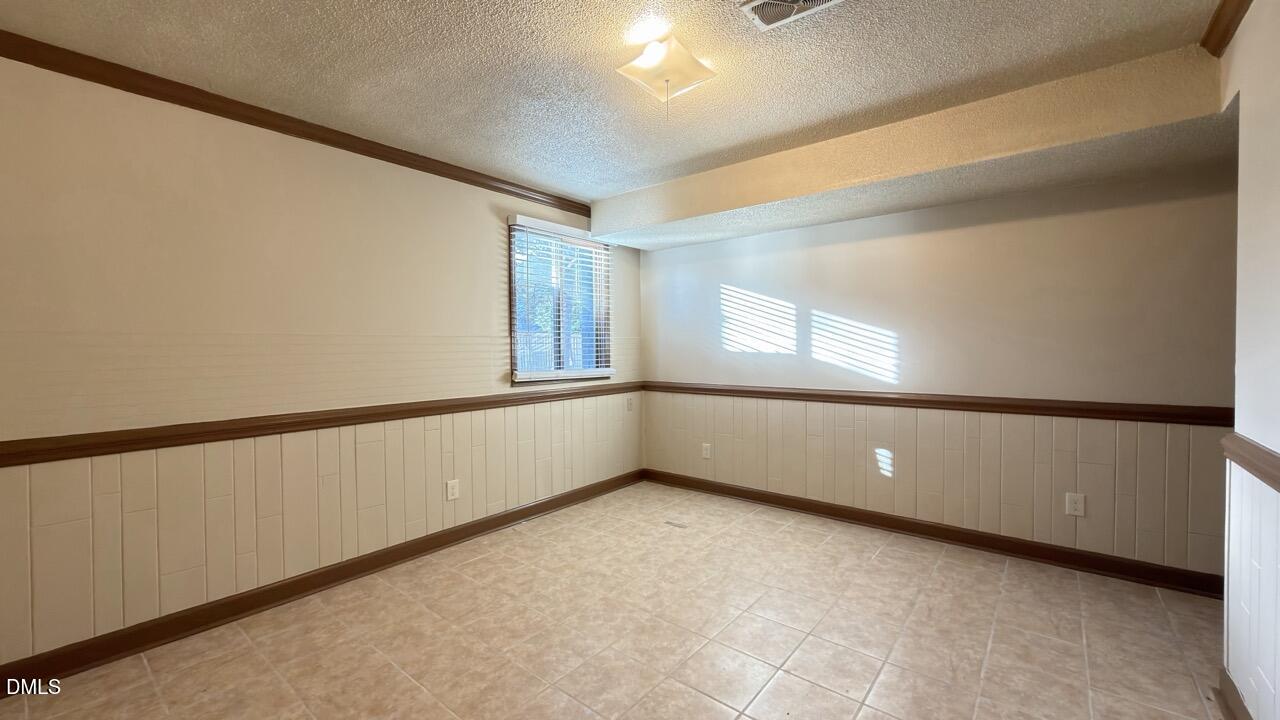 1266 Dovershire Place High Point, NC 27262 - Photo 25 of 35 IMG_3087 Large