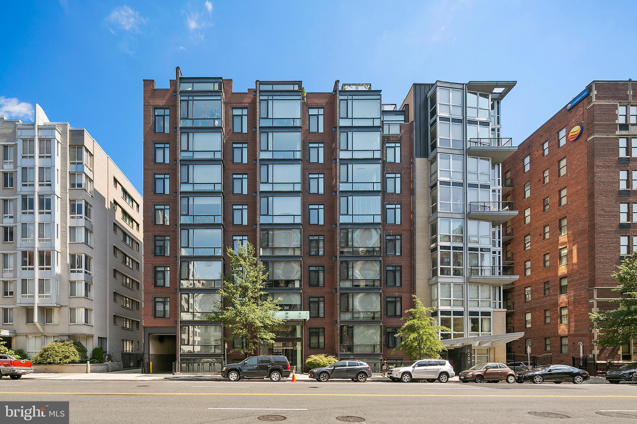 1211 13th Street Northwest, Unit 803 Washington, DC 20005 - Photo 3 of 29