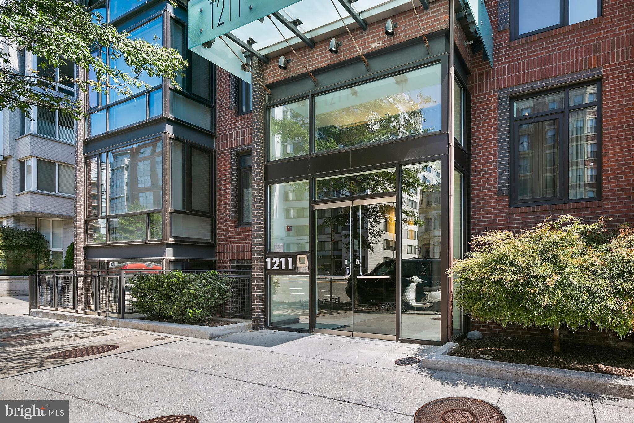 1211 13th Street Northwest, Unit 803 Washington, DC 20005 - Photo 4 of 29