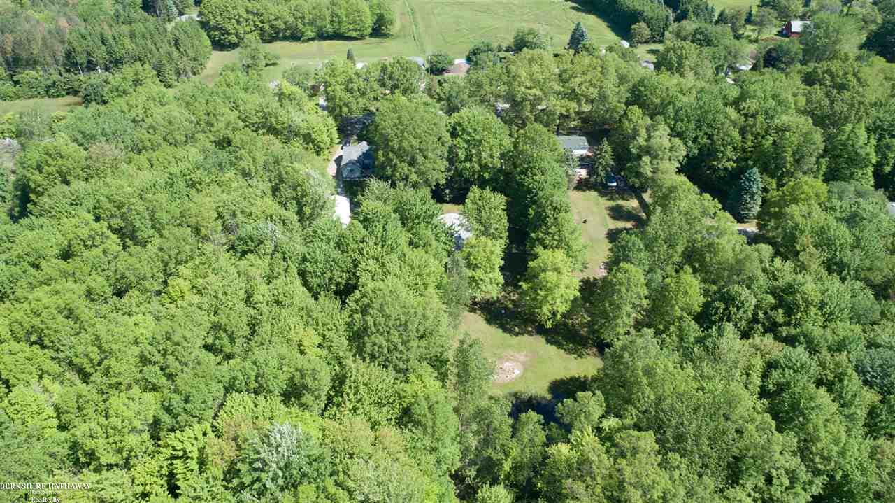 6111 Swartout Road Algonac, MI 48001 - Photo 40 of 47 31382937-40.JPG
