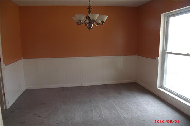 Formal dining room