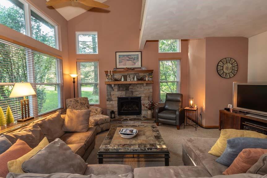 1963 South Ridge Way Hidden Valley, PA 15502 - Photo 7 of 41 Gallery Image 7