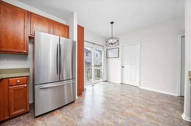 $2,900 | 861 Pheasant Trail, Unit 861, St. Charles, IL 60174