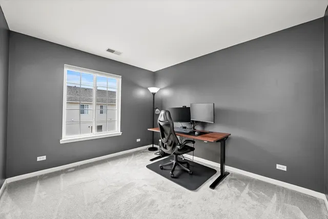 $2,900 | 861 Pheasant Trail, Unit 861, St. Charles, IL 60174