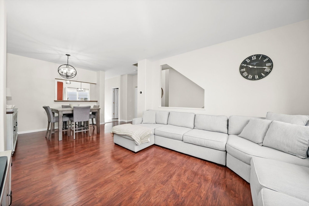 861 Pheasant Trail, Unit 861 St. Charles, IL 60174 - Photo 7 of 30