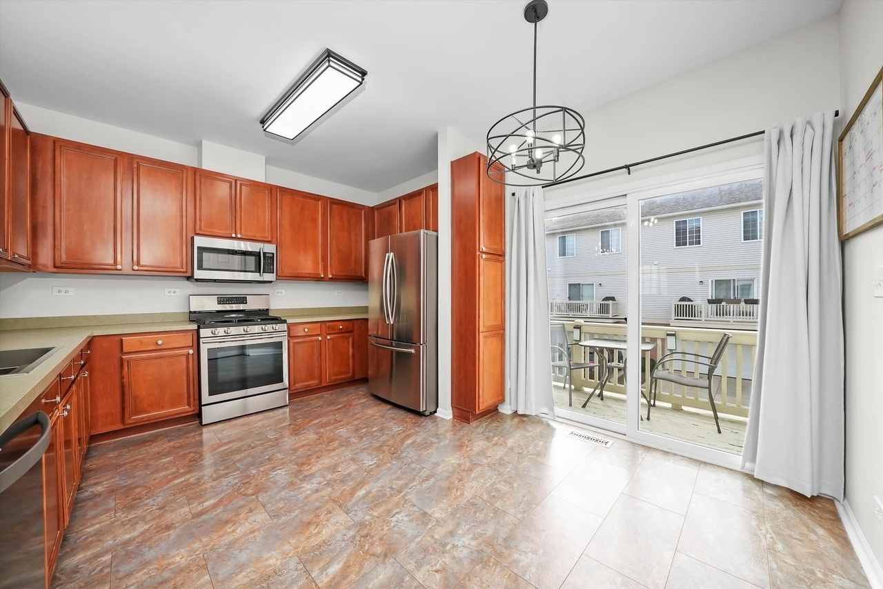 861 Pheasant Trail, Unit 861 St. Charles, IL 60174 - Photo 10 of 30