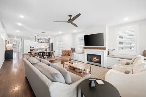 $649,900 | 827 Watts Lane, Nashville, TN 37209