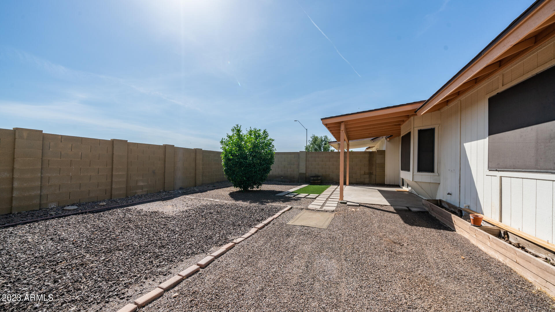 1717 East Grandview Road Phoenix, AZ 85022 - Photo 26 of 27 1717 E Grandview Rd-29