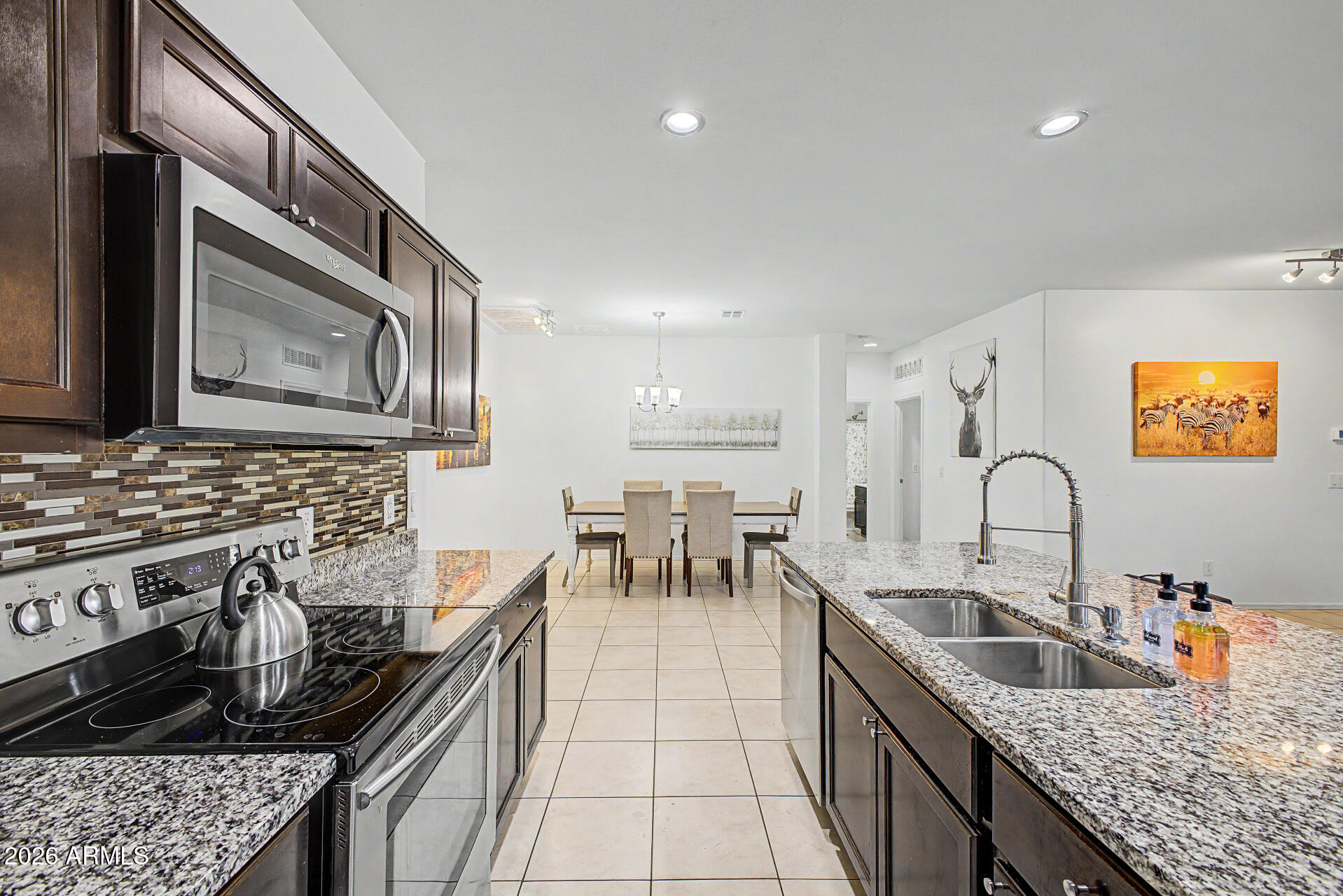 41807 West Rosa Drive Maricopa, AZ 85138 - Photo 15 of 54