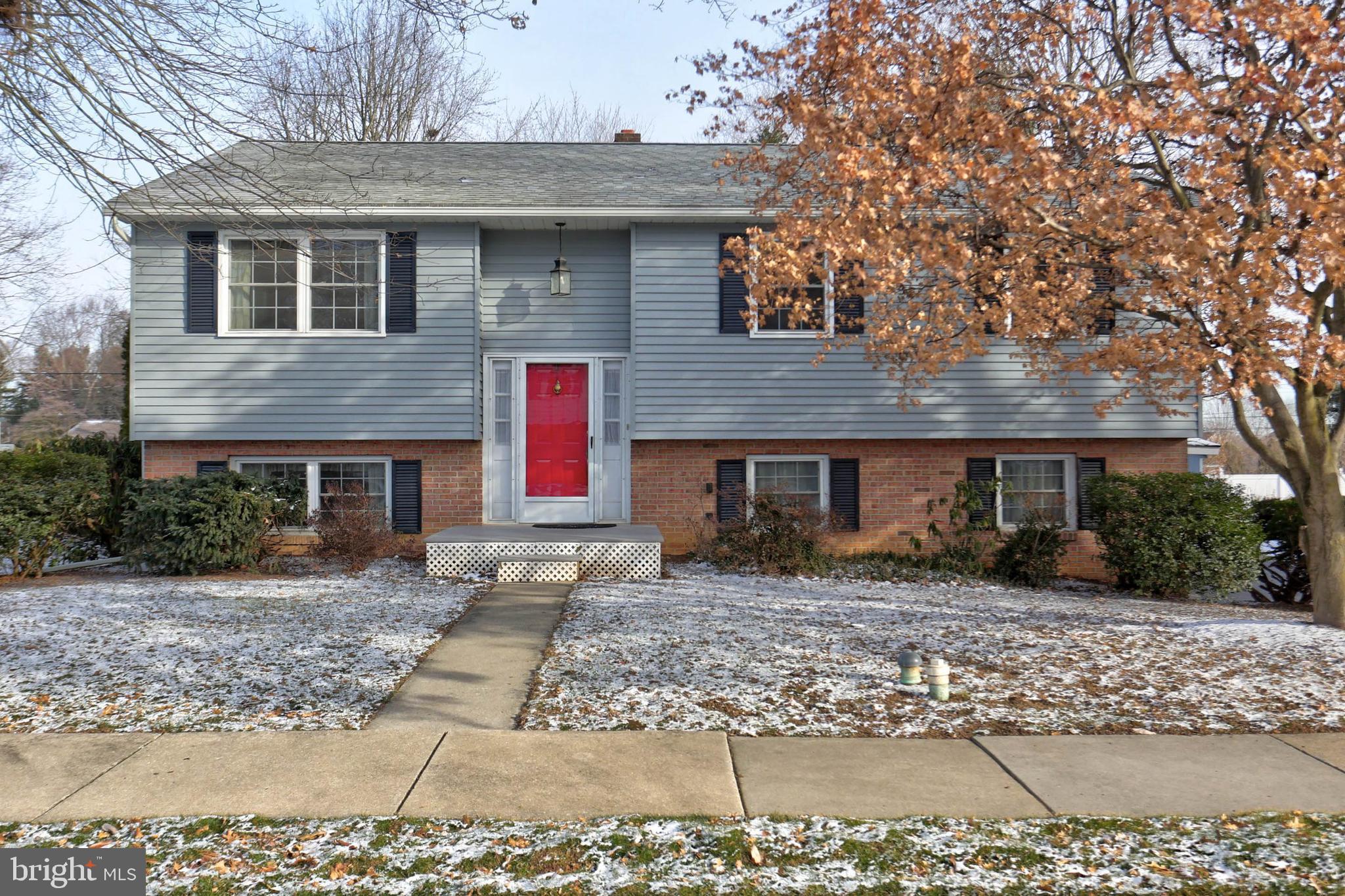 323 Longmeadow Road Lancaster, PA 17601 - Photo 1 of 34