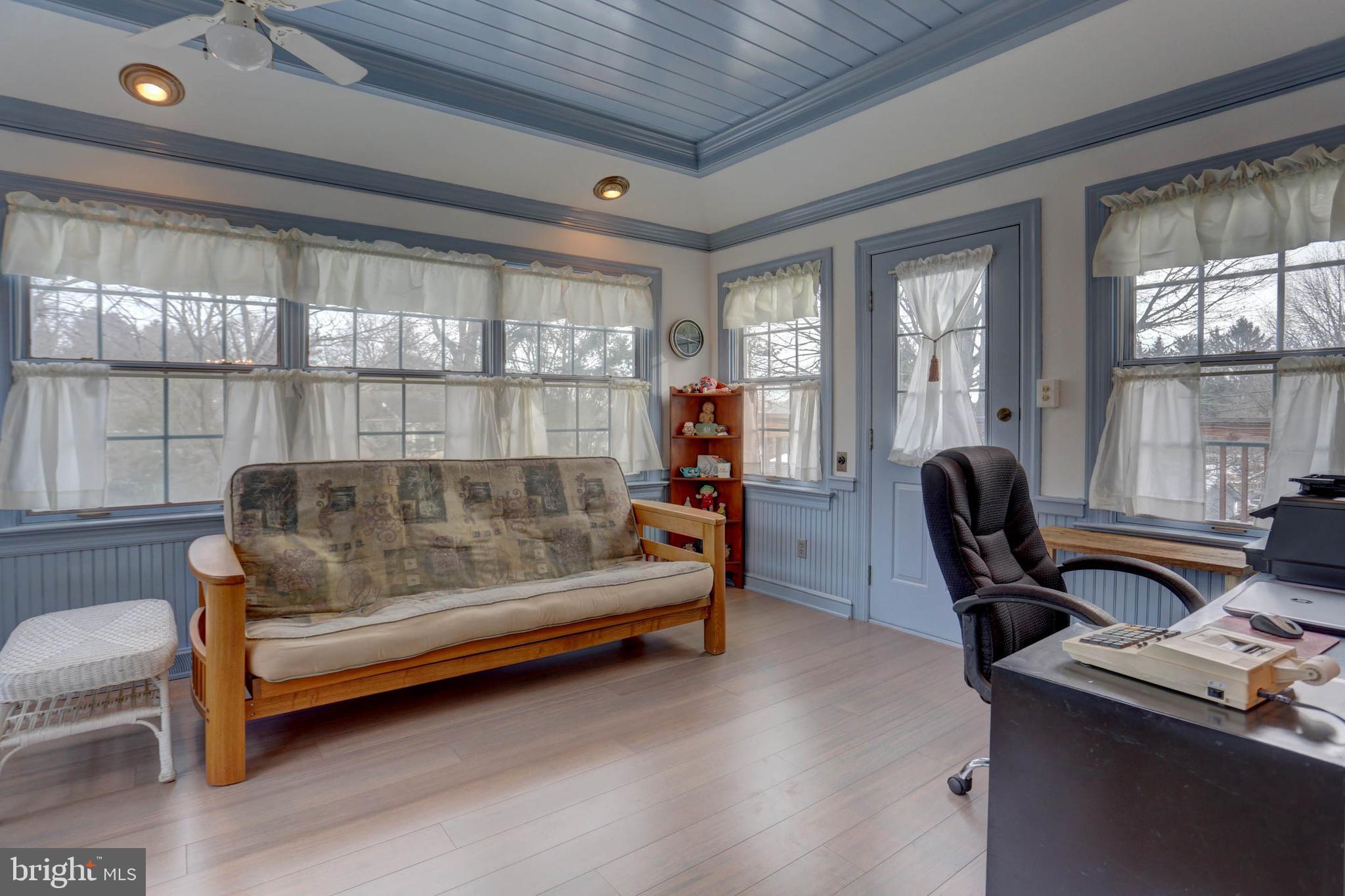 323 Longmeadow Road Lancaster, PA 17601 - Photo 9 of 34