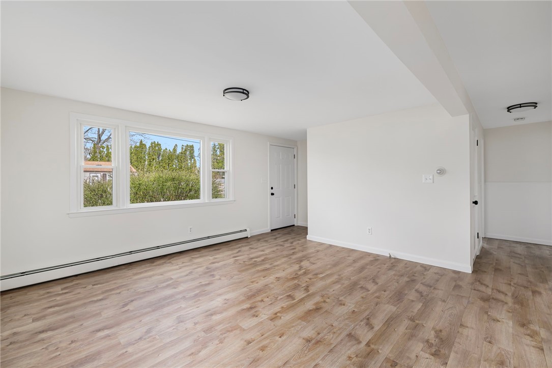 26 Limestone Street Warwick, RI 02889 - Photo 12 of 44