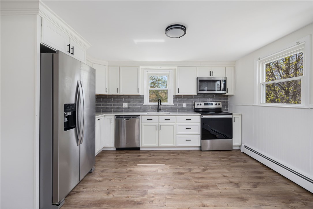 26 Limestone Street Warwick, RI 02889 - Photo 5 of 44