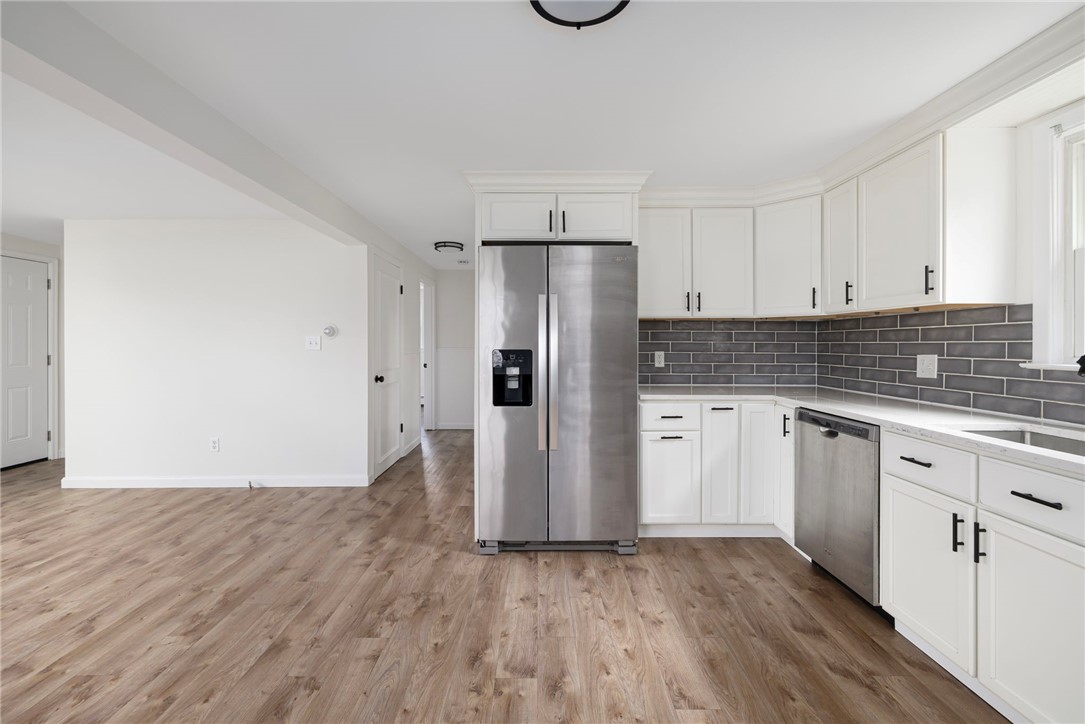 26 Limestone Street Warwick, RI 02889 - Photo 7 of 44