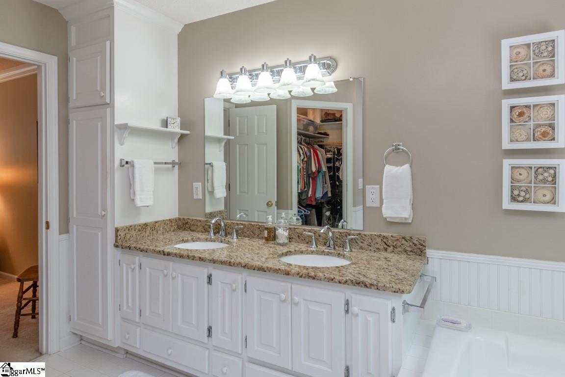 300 Quail Run Circle Fountain Inn, SC 29644 - Photo 16 of 32 Gallery Image 16