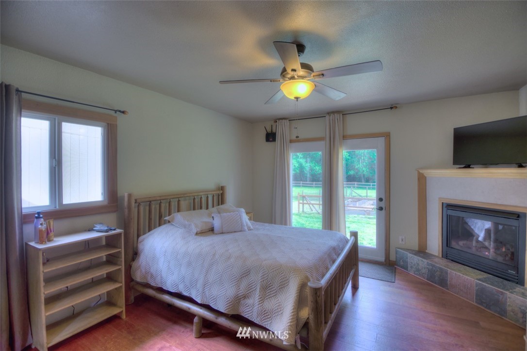 5611 Cedar Flats Road Southwest Olympia, WA 98512 - Photo 12 of 25 Gallery Image 12
