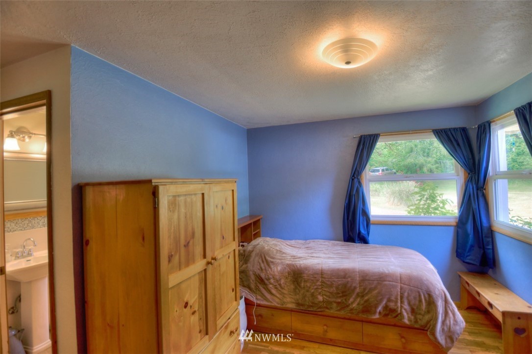 5611 Cedar Flats Road Southwest Olympia, WA 98512 - Photo 17 of 25 Gallery Image 17