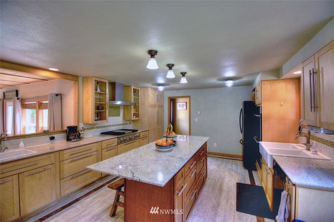 5611 Cedar Flats Road Southwest Olympia, WA 98512 - Photo 8 of 25 Gallery Image 8