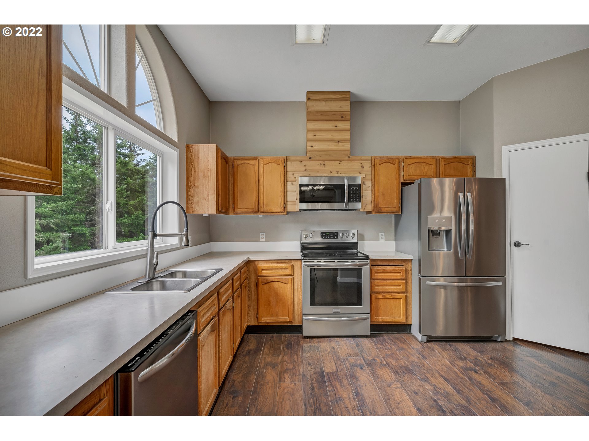15820 May Road Dallas, OR 97338 - Photo 25 of 32