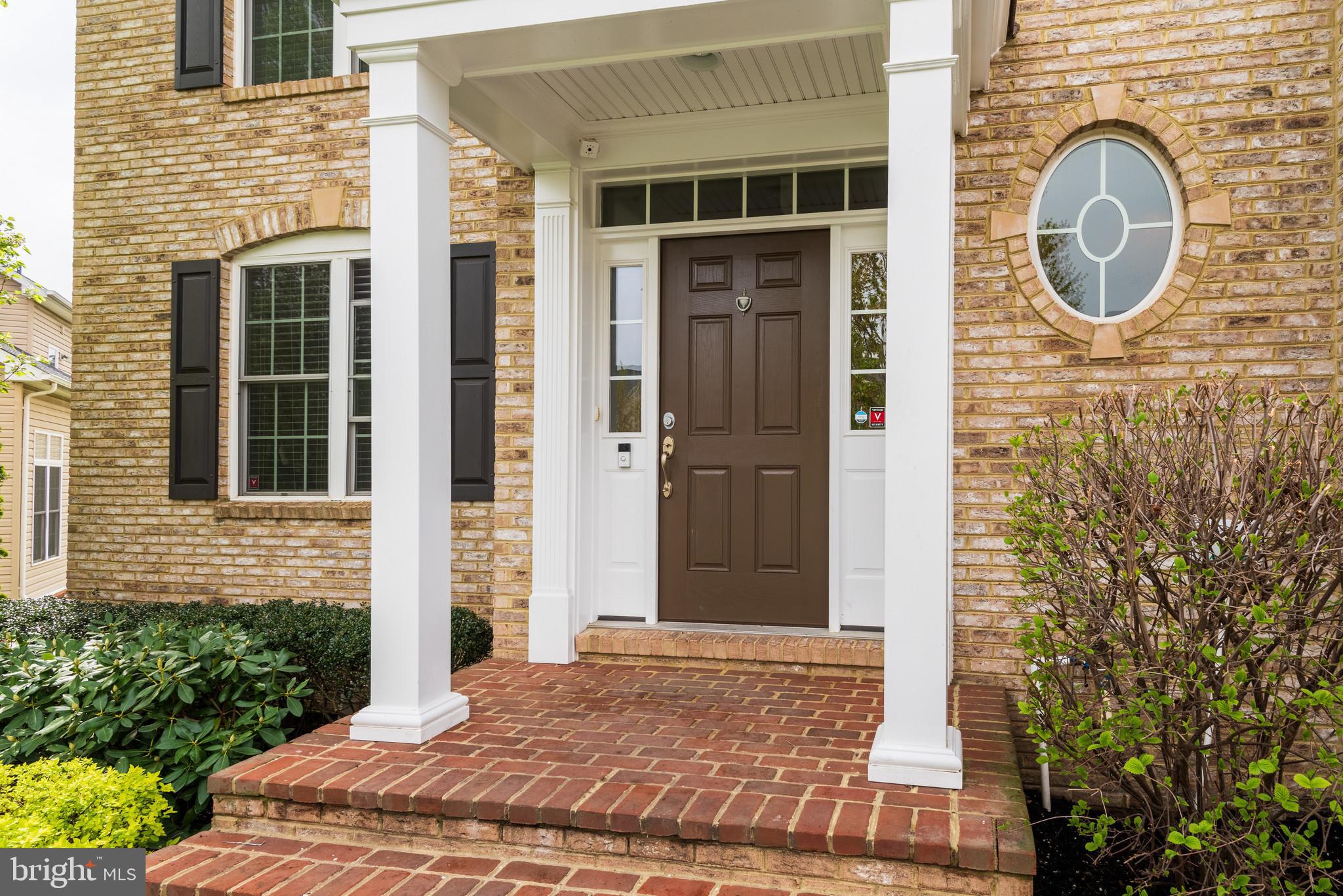 42317 Rising Moon Place Brambleton, VA 20148 - Photo 3 of 52 Gallery Image 3