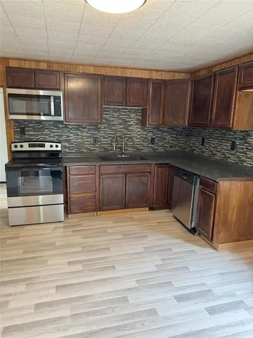 $2,500 | 4323 Highway 287, Alvord, TX 76225