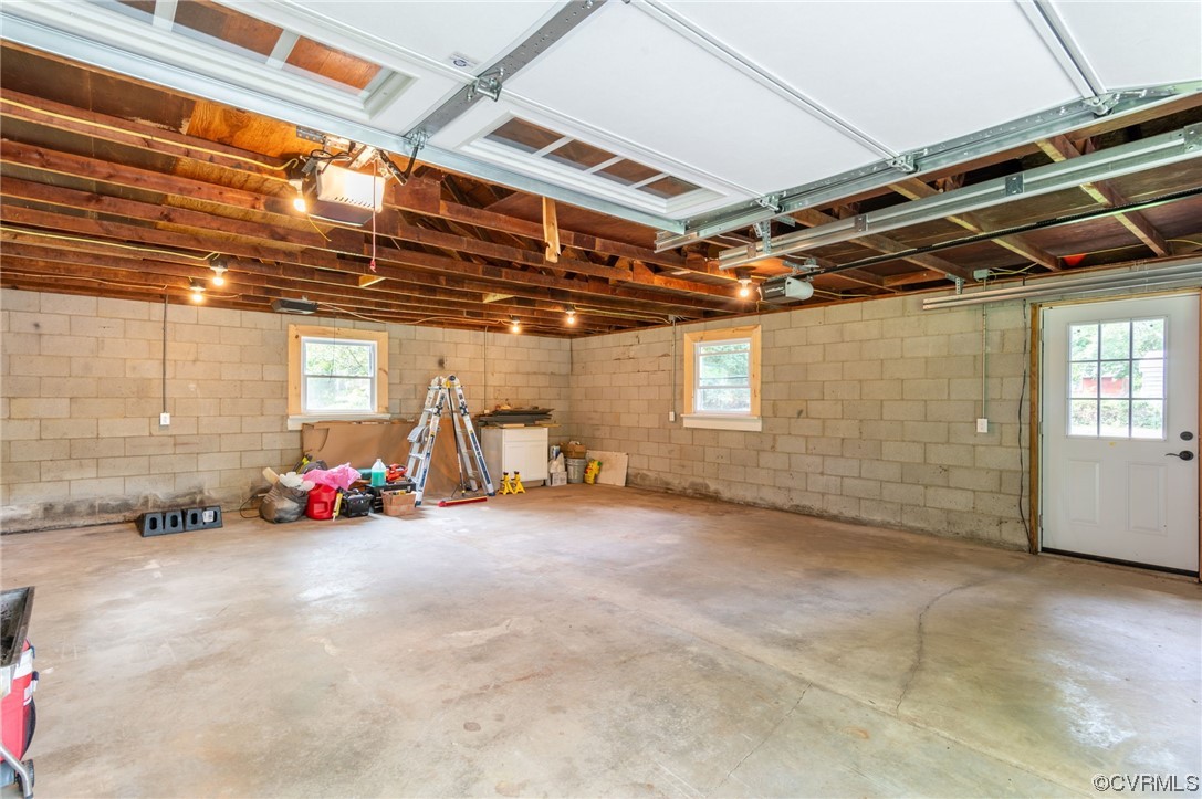6023 Jessup Road North Chesterfield, VA 23234 - Photo 8 of 40 Gallery Image 8