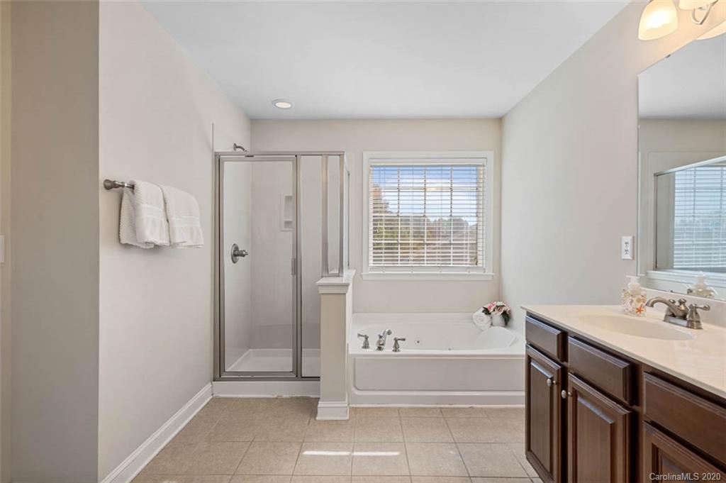 9606 Seamill Road Charlotte, NC 28278 - Photo 26 of 38 Gallery Image 26