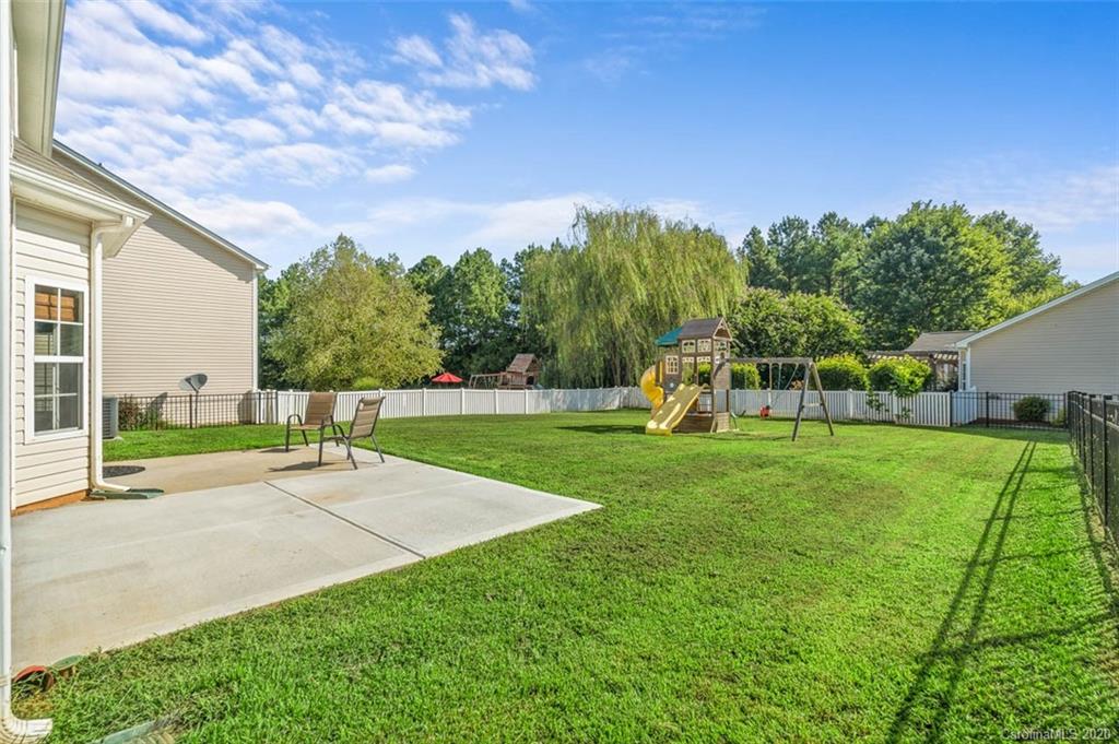 9606 Seamill Road Charlotte, NC 28278 - Photo 31 of 38 Gallery Image 31