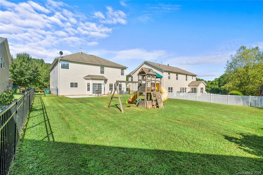 9606 Seamill Road Charlotte, NC 28278 - Photo 32 of 38 Gallery Image 32