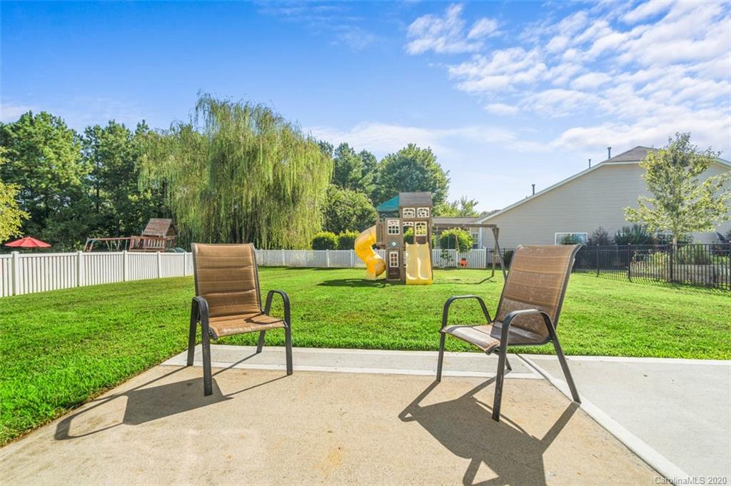 9606 Seamill Road Charlotte, NC 28278 - Photo 35 of 38 Gallery Image 35