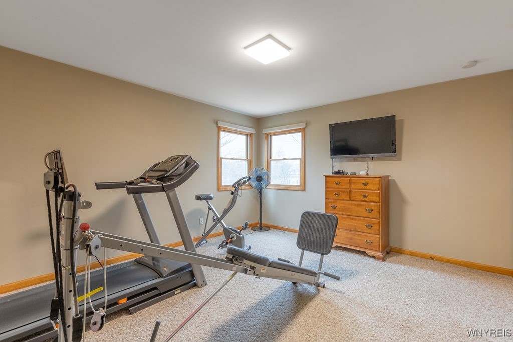 2933 Staley Road Grand Island, NY 14072 - Photo 34 of 44