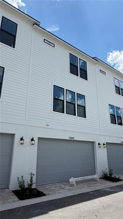 15045 Groveside Road Winter Garden, FL 34787 - Photo 3 of 45 Gallery Image 3