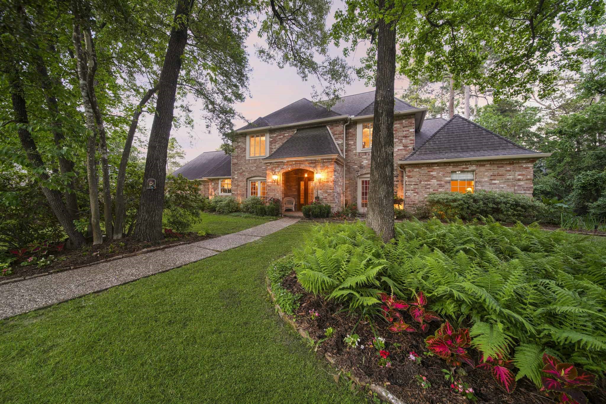 Beautiful 4 bed,  3/1 bath home in Champion Forest just on the market! One owner for 30 years, the house has been lovingly maintained and updated. It has a landscaped shady front yard and  opportunities to make it your own.